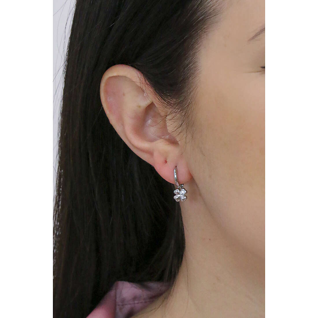 Brosway earrings Chakra woman BHKE133 wearing
