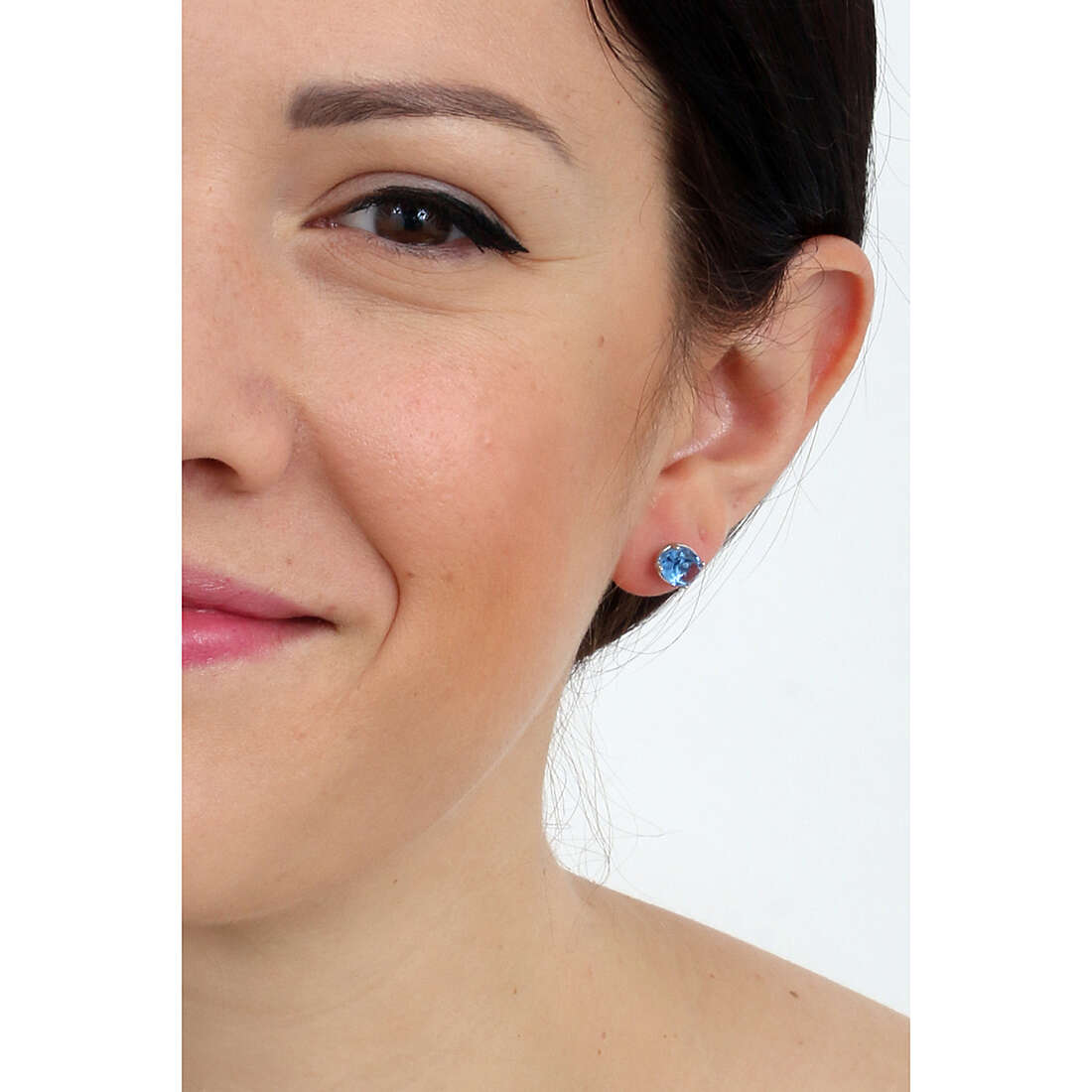 Brosway earrings Fancy woman FFB05 wearing