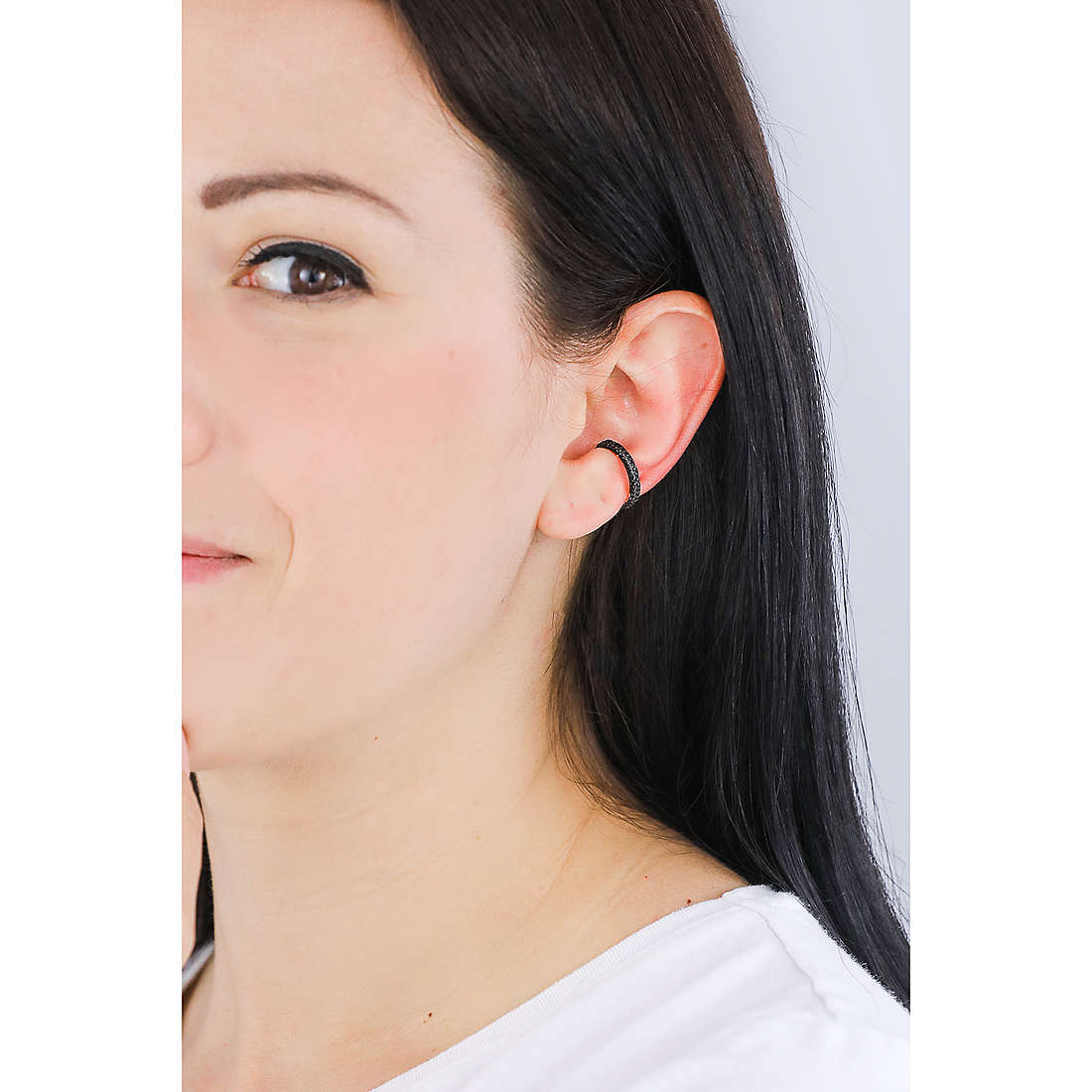 GioiaPura earrings woman INS028OR760RSNE wearing