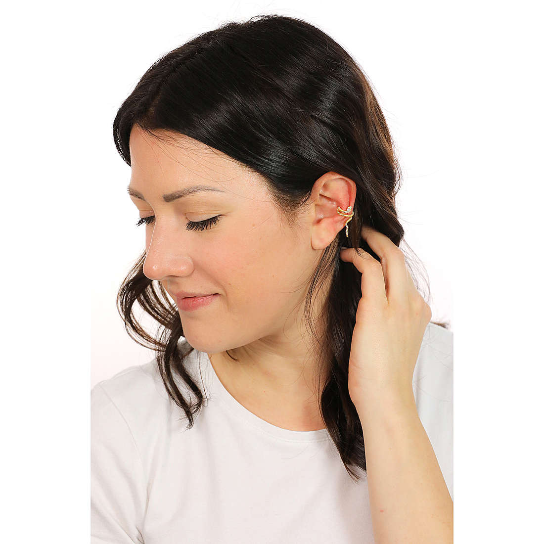 Rebecca earrings Golden ear woman SGEOOB28 wearing