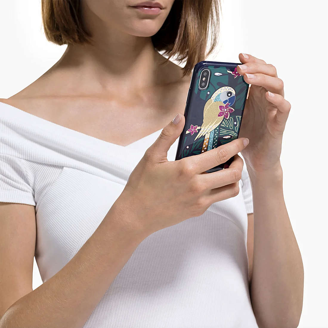 Swarovski smartphone case Tropical ND 5533973 wearing