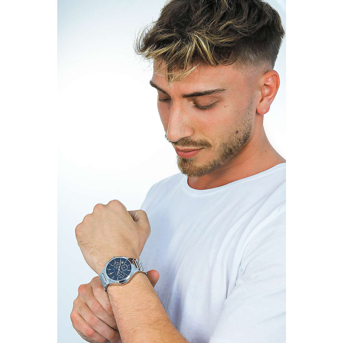 Cesare Paciotti chronographs man TSCR213 wearing