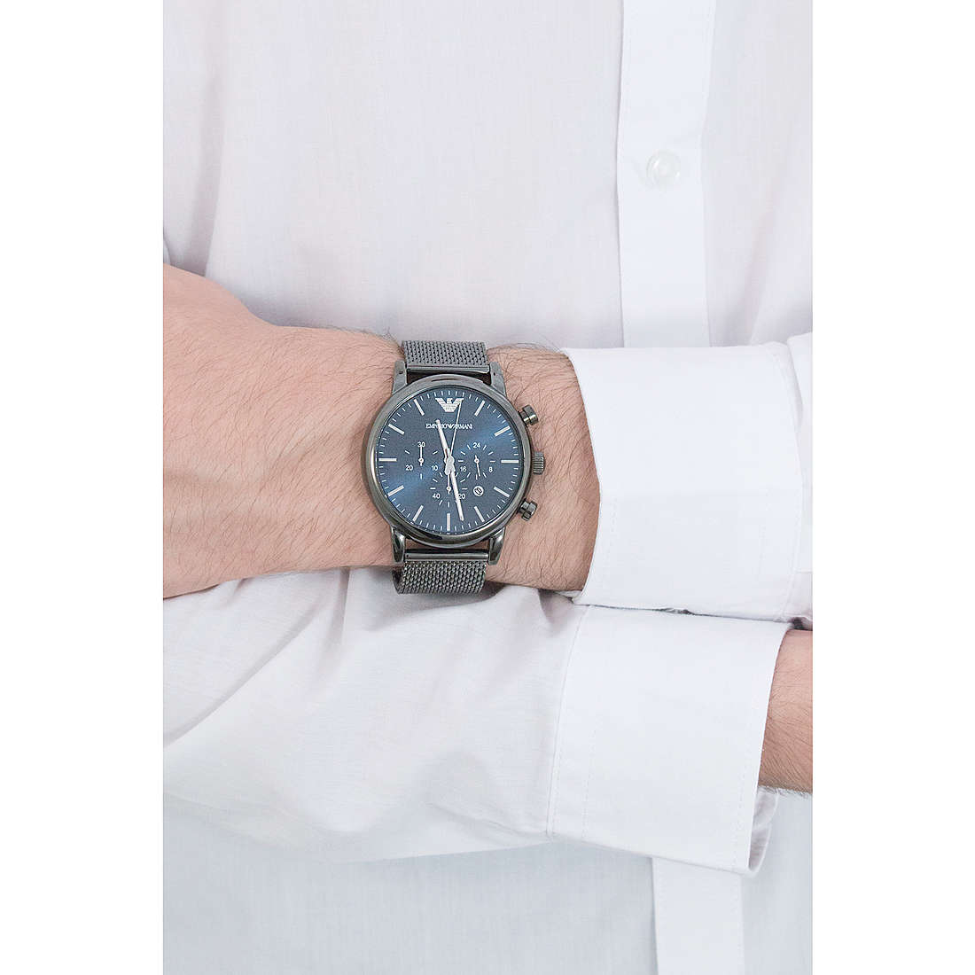 Emporio Armani chronographs man AR1979 wearing
