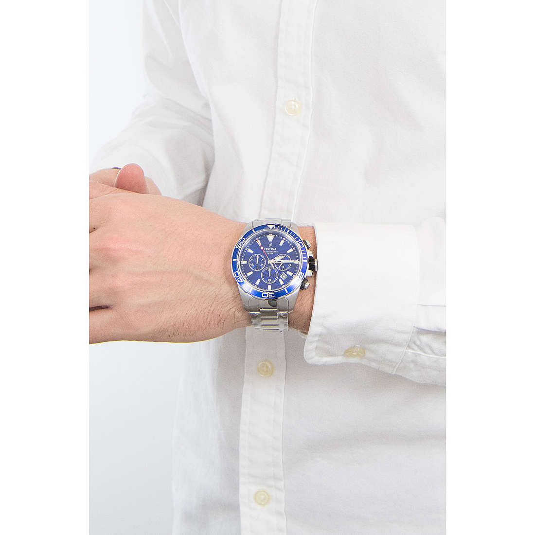 Festina chronographs Prestige man F20361/2 wearing