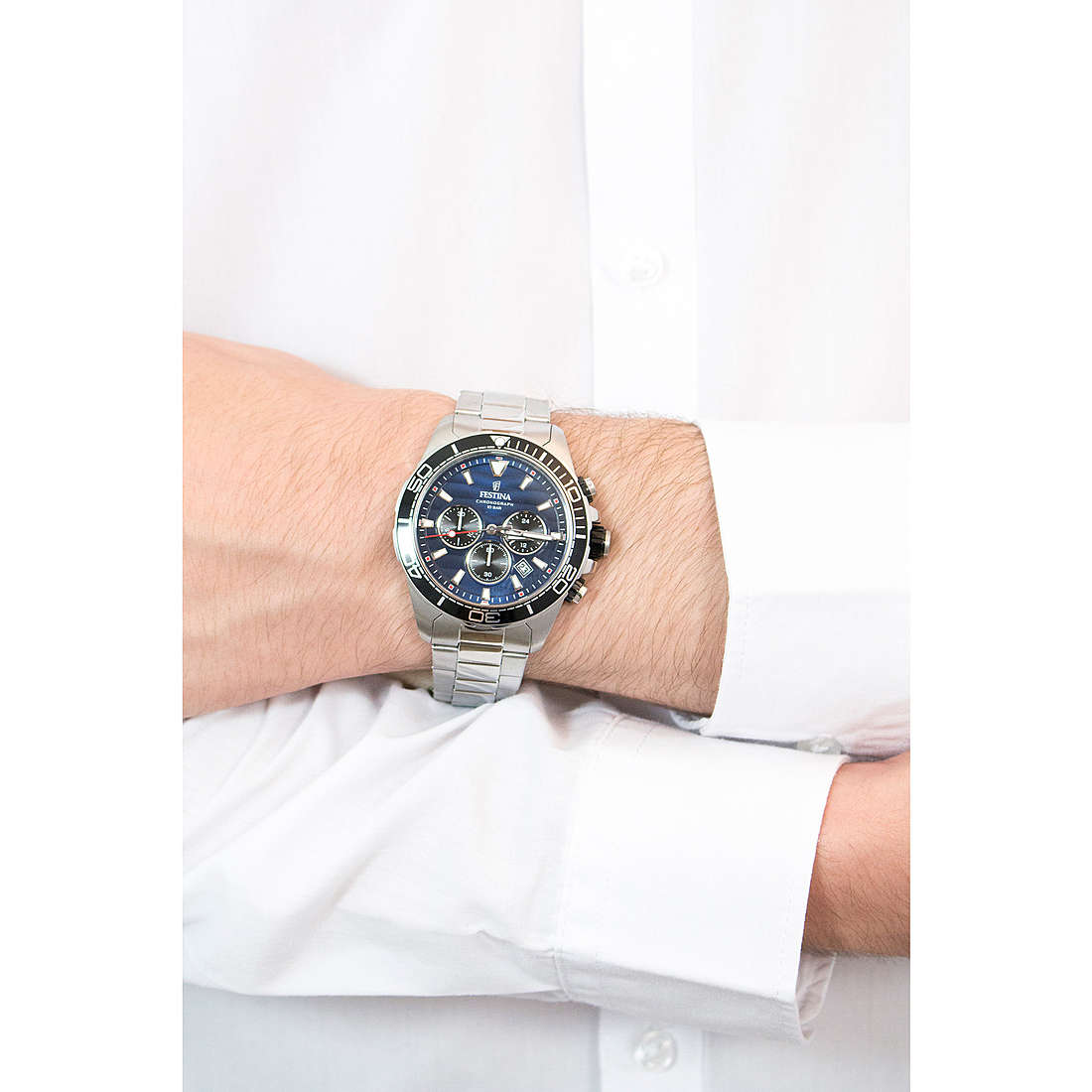 Festina chronographs Prestige man F20361/3 wearing