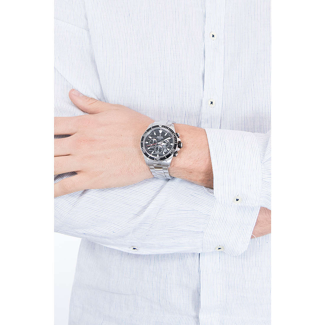 Festina chronographs Prestige man F20361/4 wearing