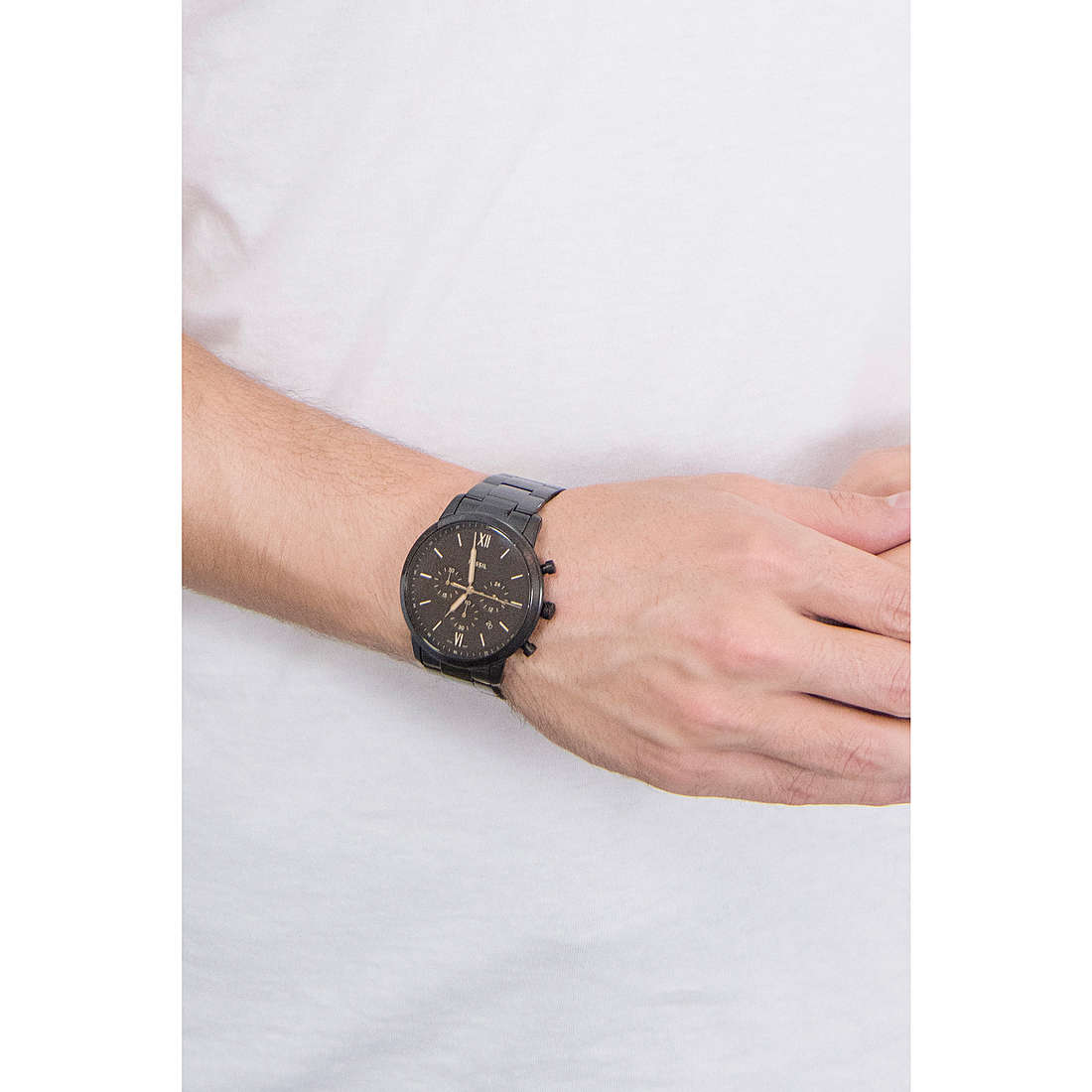 Fossil chronographs Neutra man FS5525 wearing