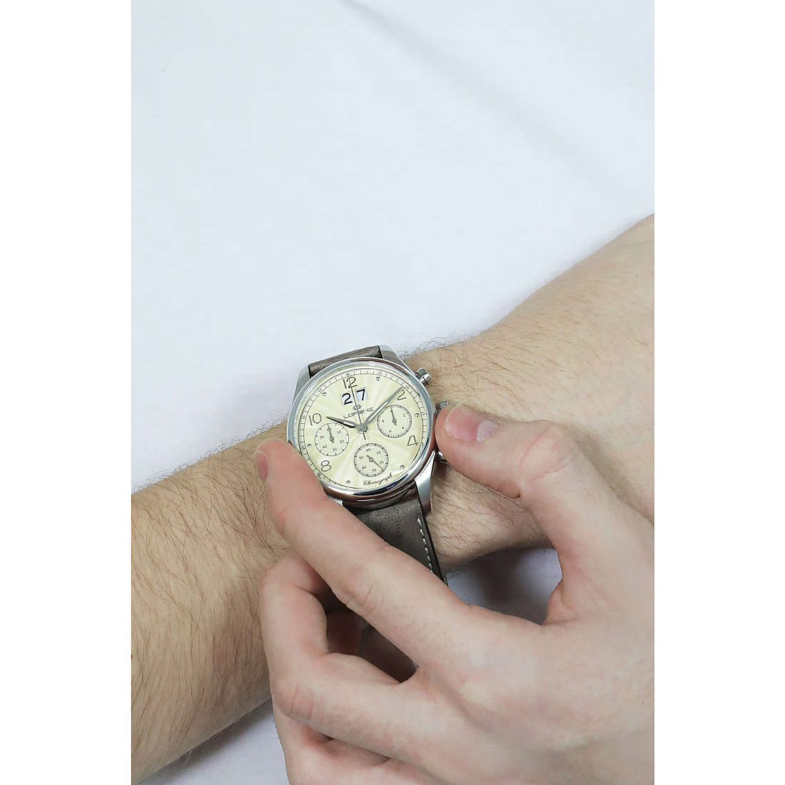 Lorenz chronographs 1934 man 030215FF wearing