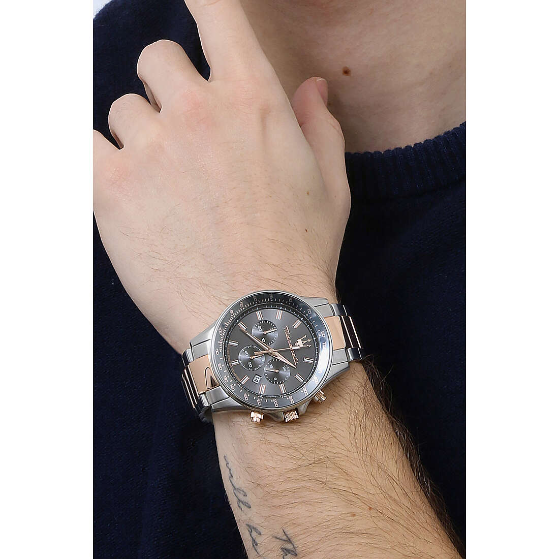 Maserati chronographs Sfida man R8873640021 wearing