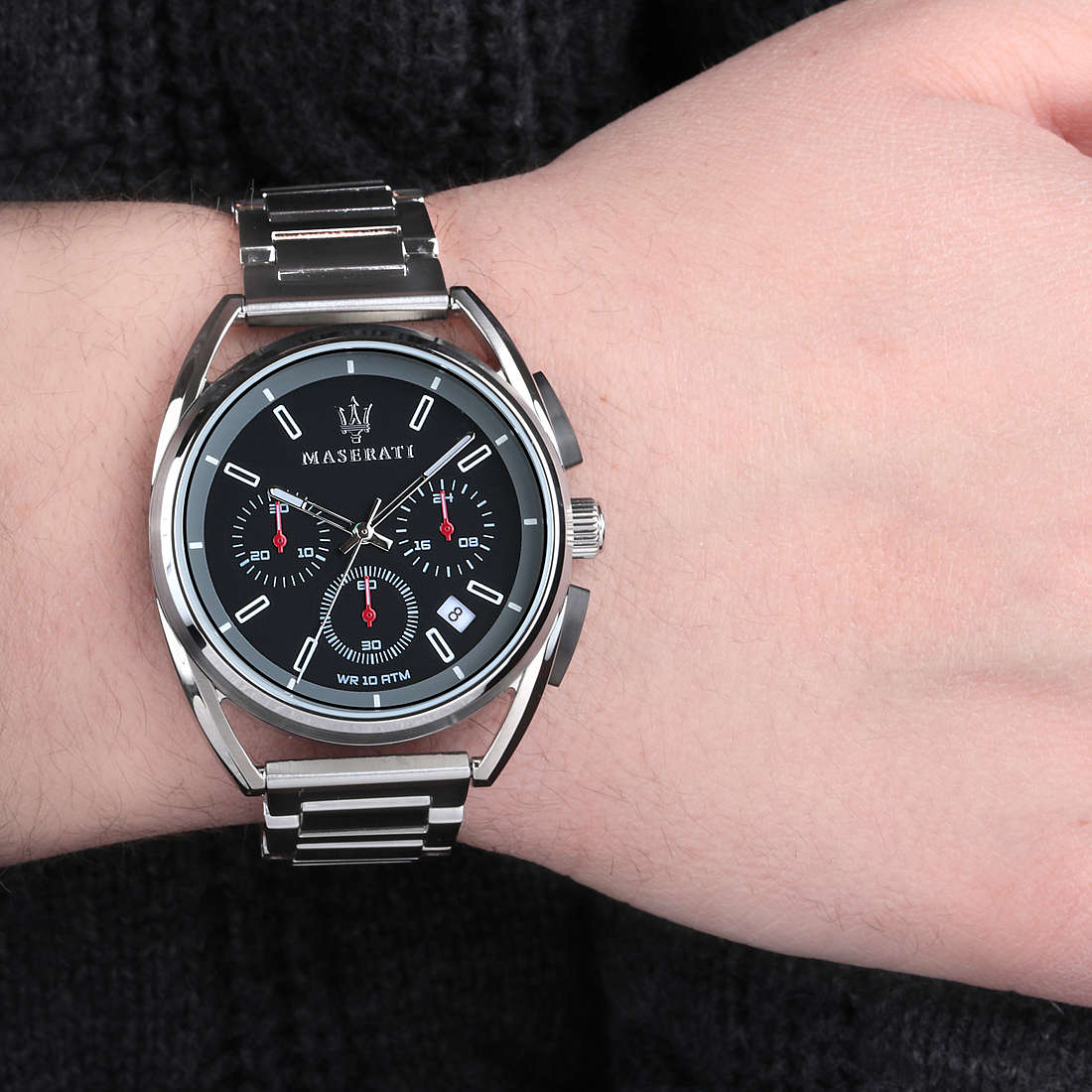 Maserati chronographs Trimarano man R8873632003 wearing