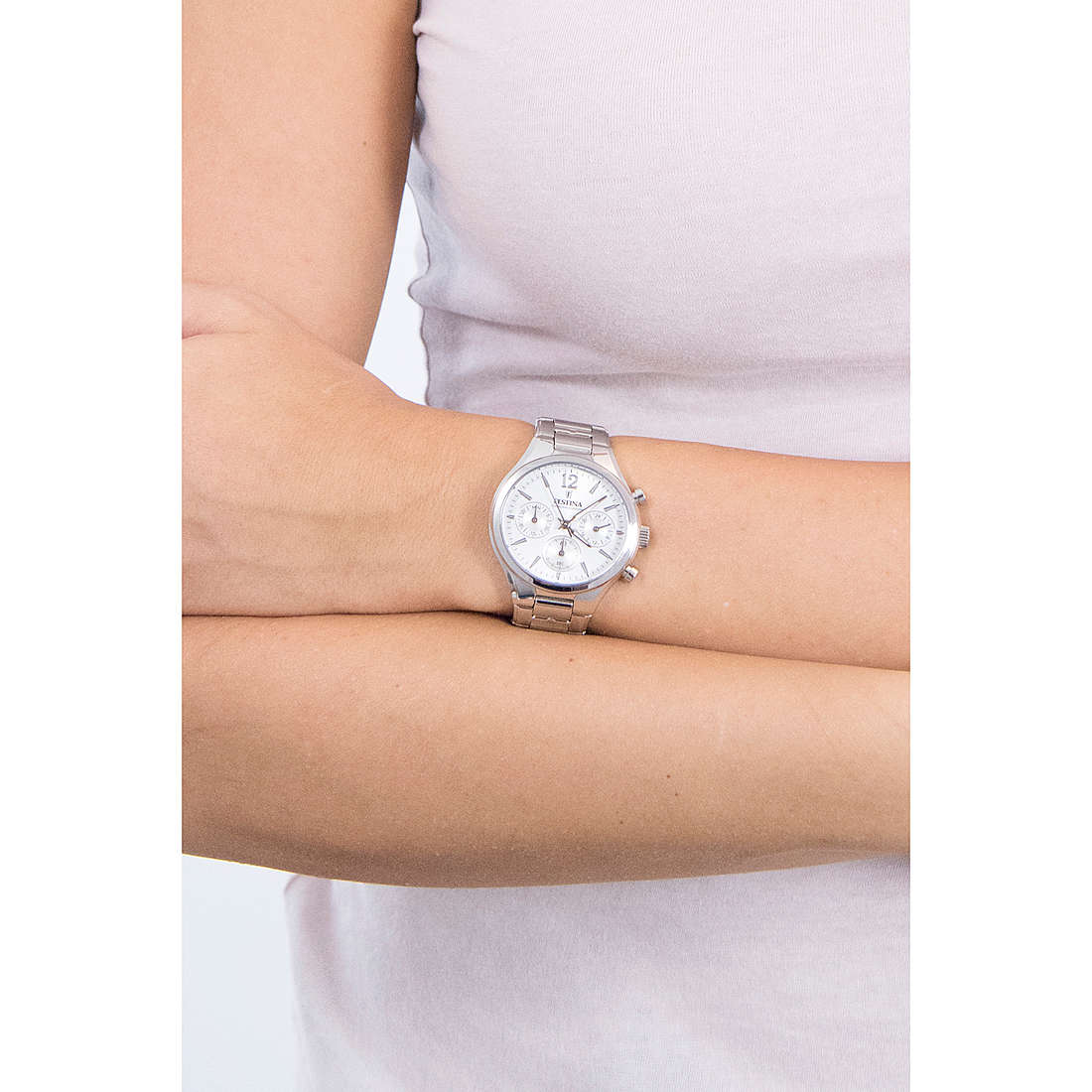 Festina chronographs Boyfriend woman F20391/1 wearing