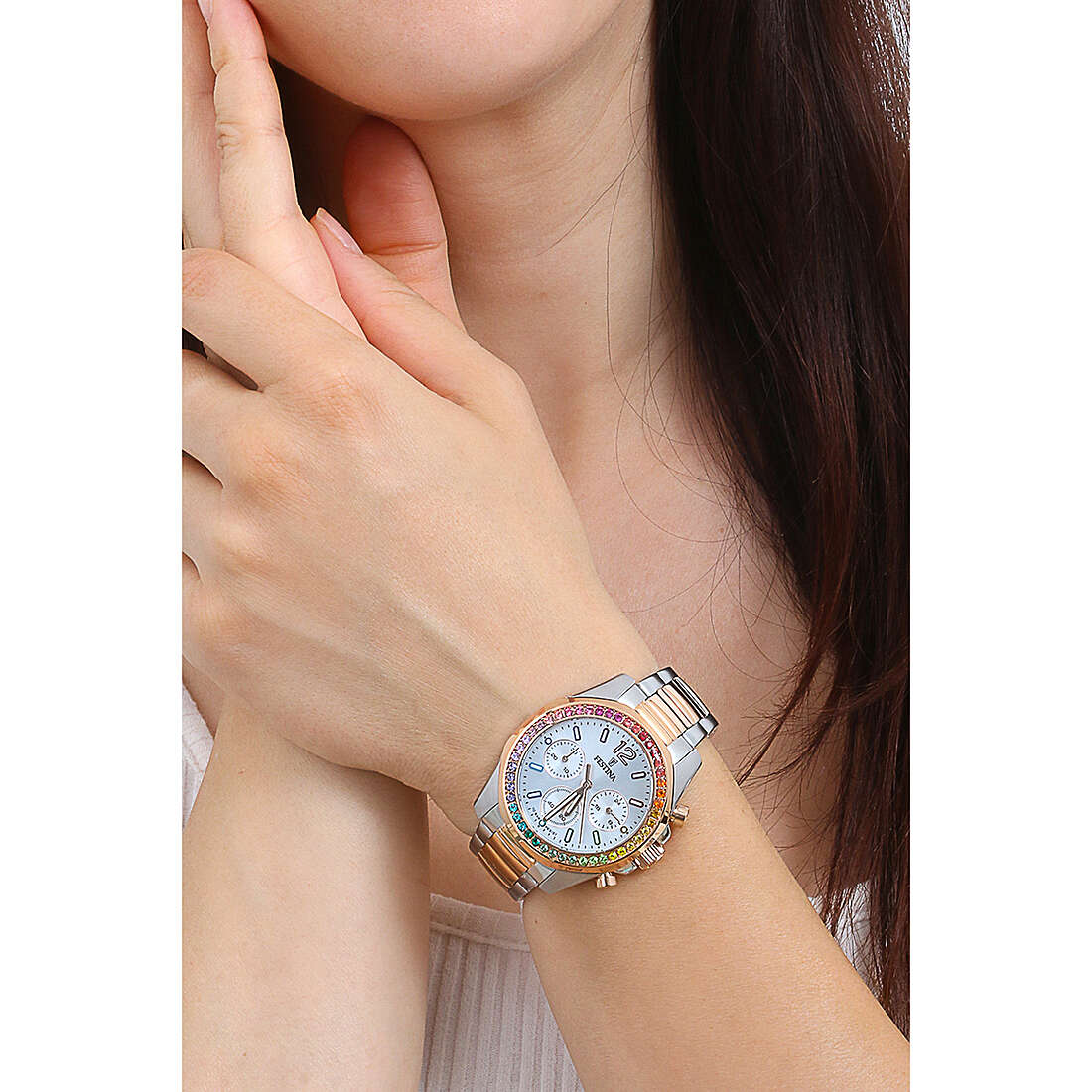 Festina chronographs Boyfriend woman F20608/2 wearing