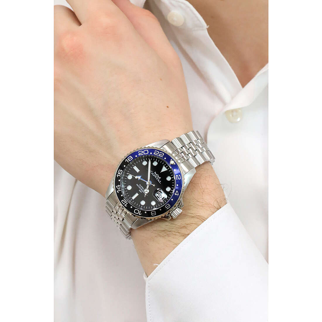 Capital only time Time For Men man AX297-3 wearing