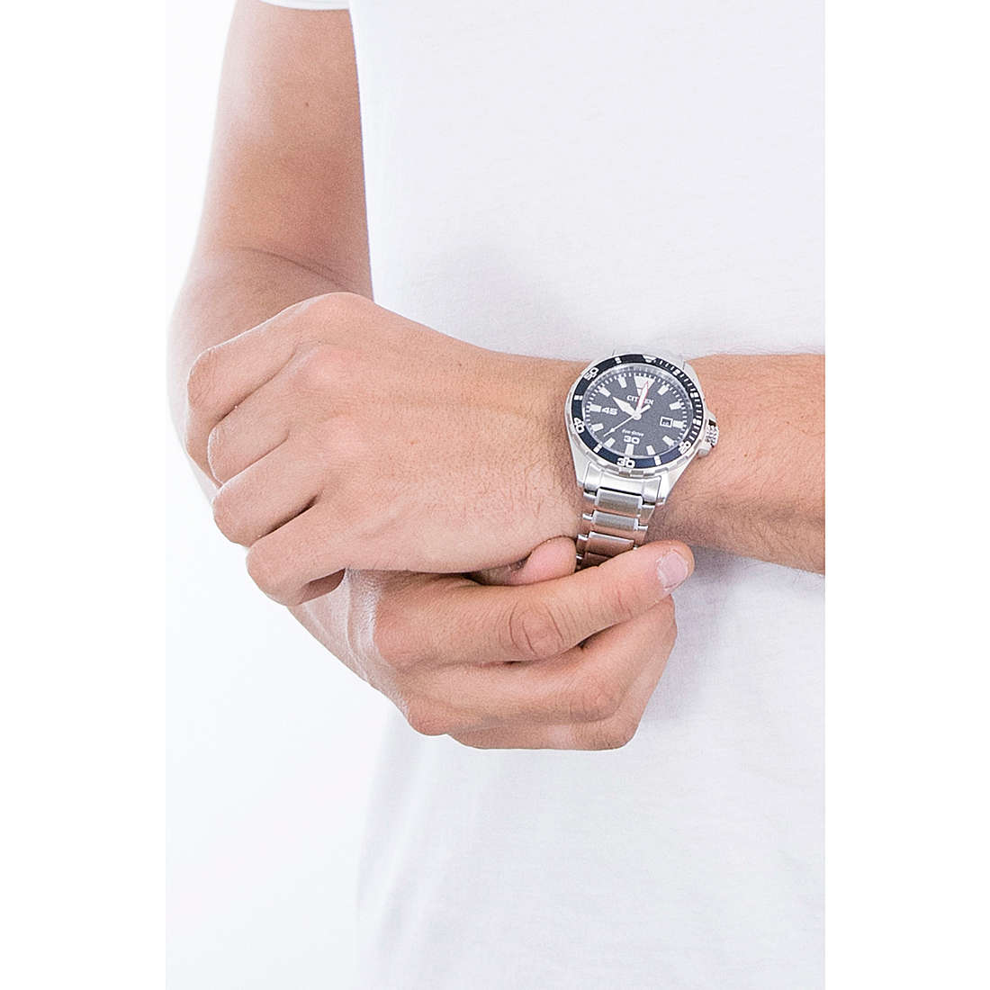 Citizen only time Of Collection man BM7450-81L wearing
