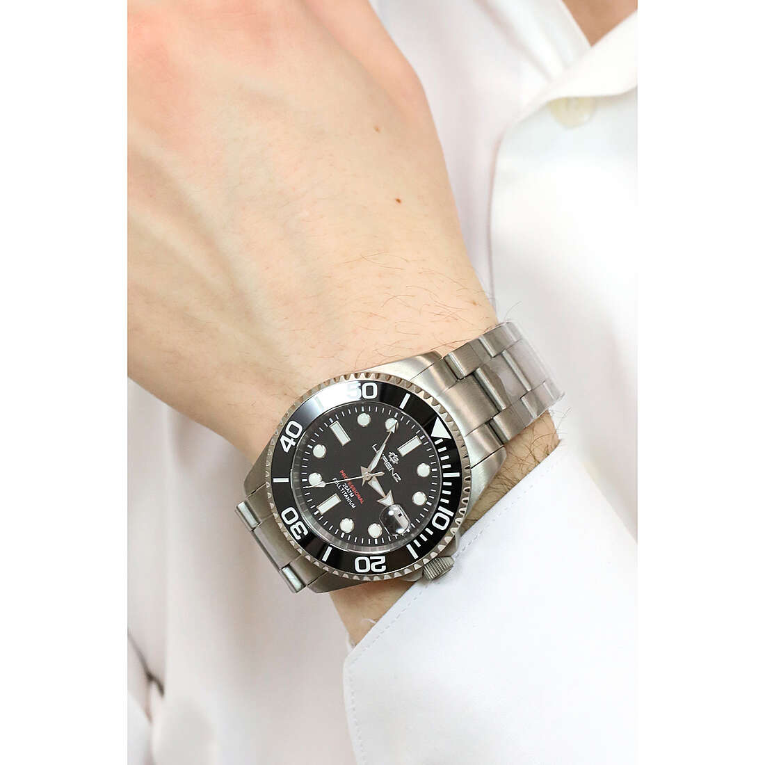 Lorenz only time Classico Professional man 030212AA wearing