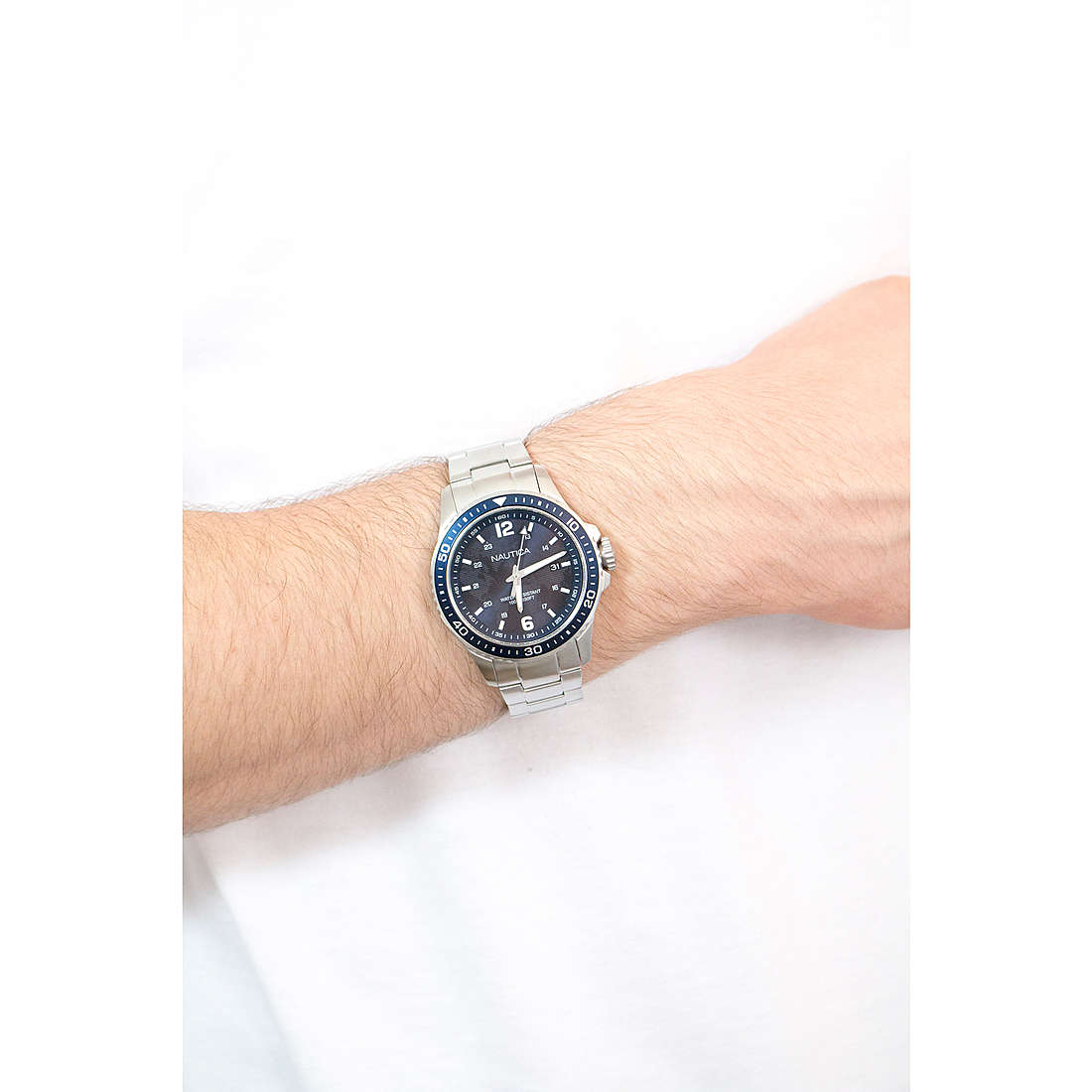 Nautica only time Freeboard man NAPFRB013 wearing