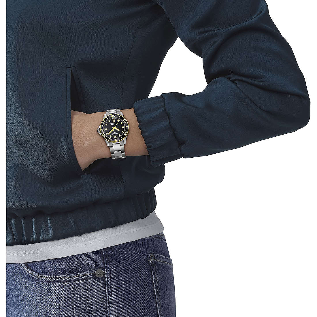 Tissot only time T-Sport man T1202102105100 photo wearing