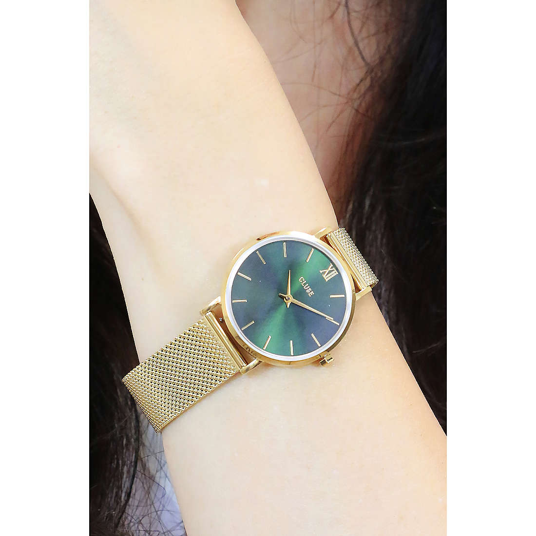 Cluse only time Minuit woman CW10206 wearing