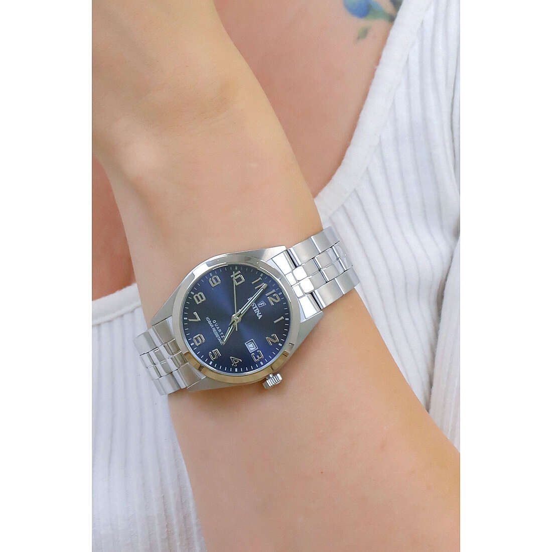 Festina only time Acero Clasico woman F20437/3 wearing