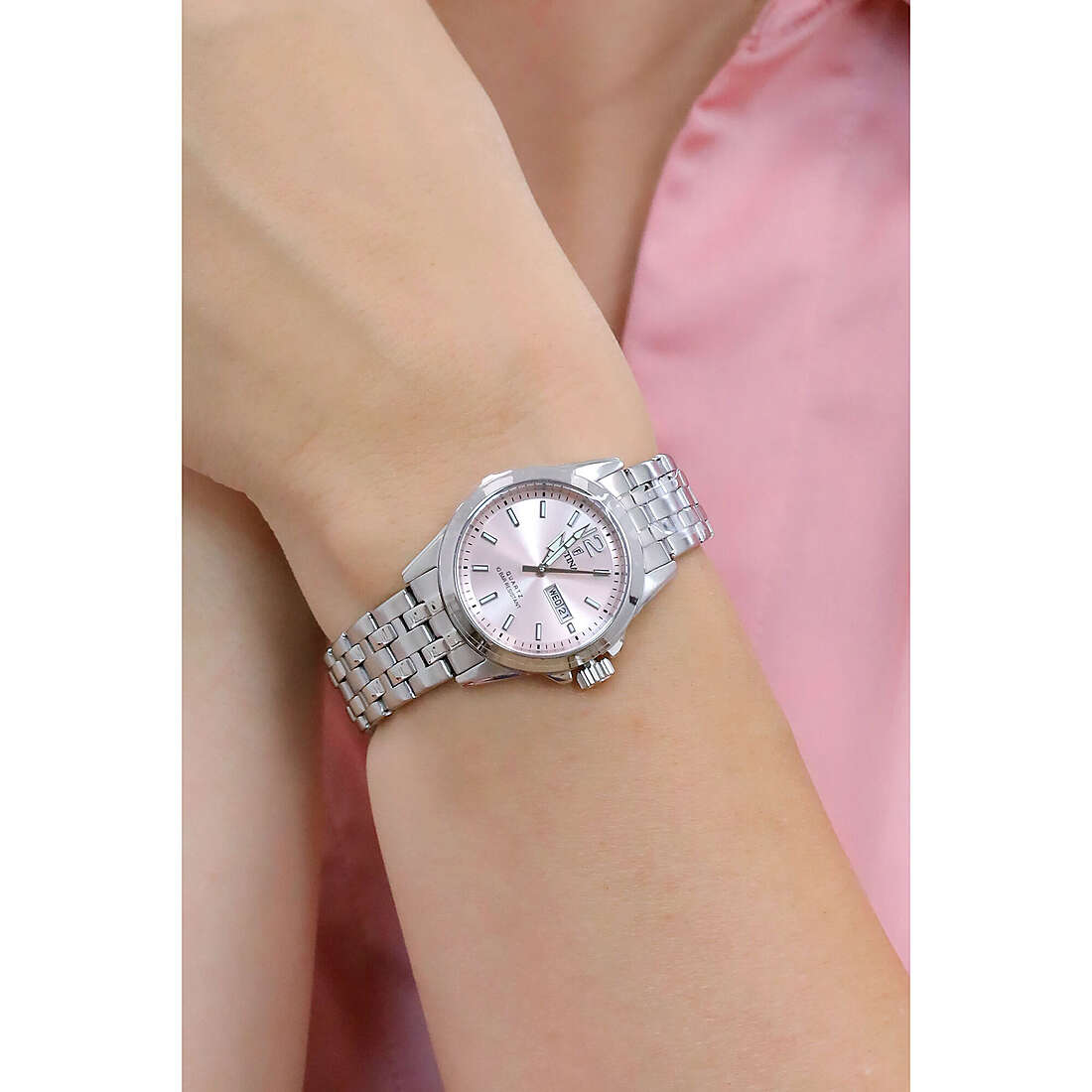 Festina only time Acero Clasico woman F20455/2 wearing