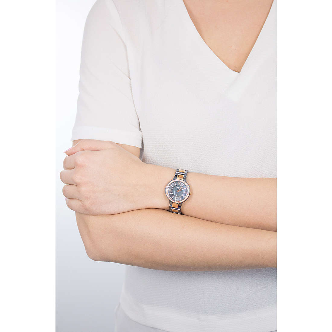 Fossil only time Virginia woman ES4298 wearing