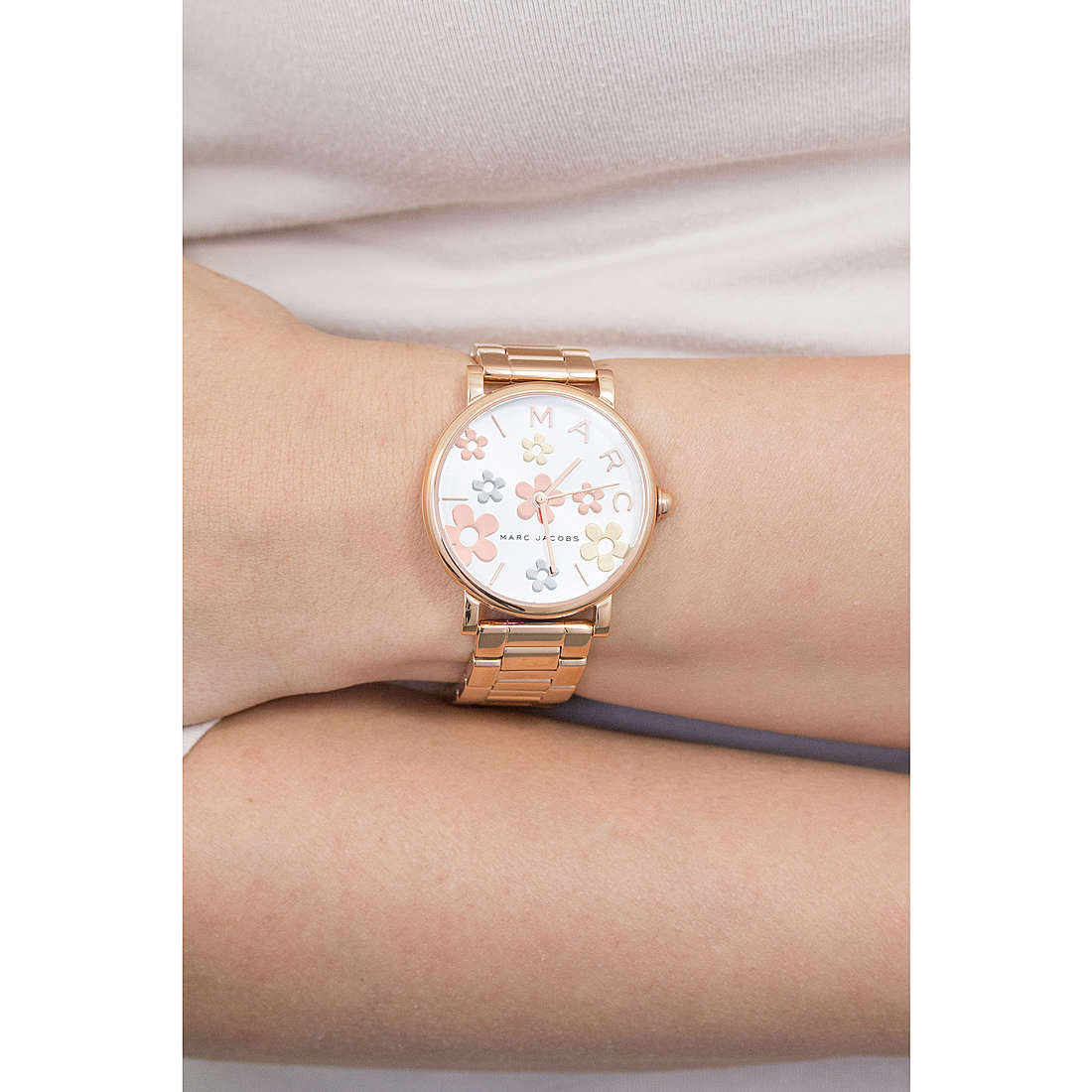 Marc Jacobs only time Classic woman MJ3580 wearing