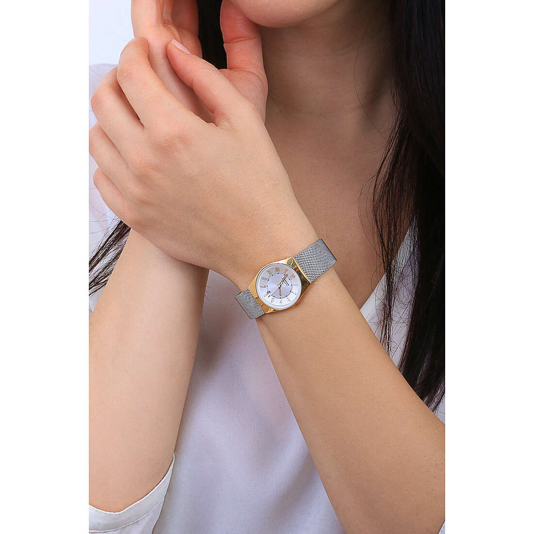 Skagen only time woman SKW3051 wearing