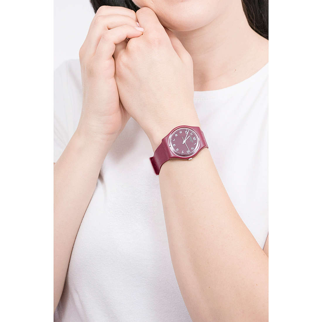 Swatch only time 1983 woman SO28R103 wearing