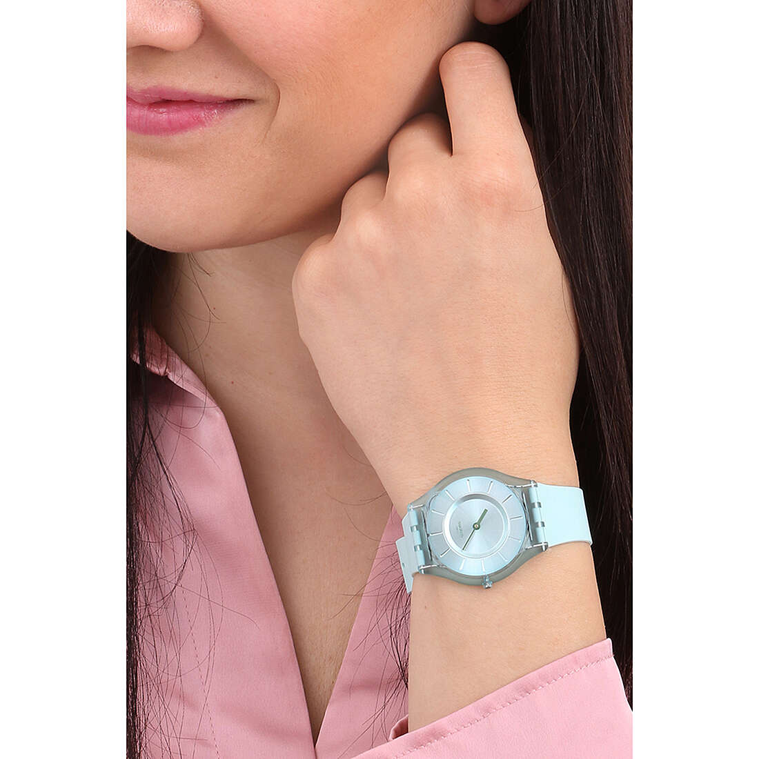 Swatch only time Monthly Drops woman SS08G100-S14 wearing