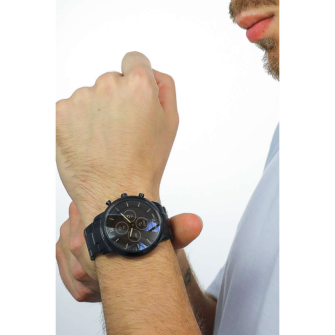 Fossil Smartwatches Neutra man FTW7027 photo wearing