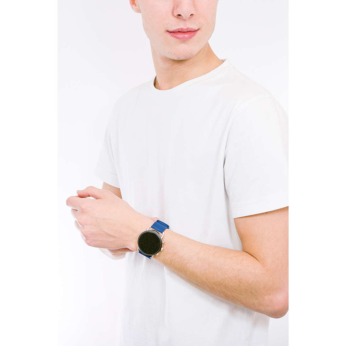 Skagen Smartwatches Spring 2020 man SKT5203 wearing