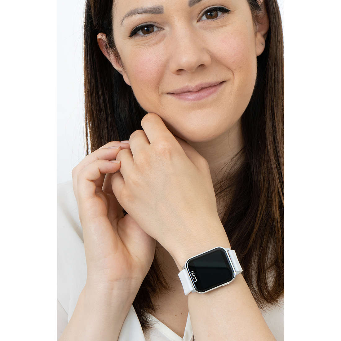 Liujo Smartwatches Energy woman SWLJ014 wearing