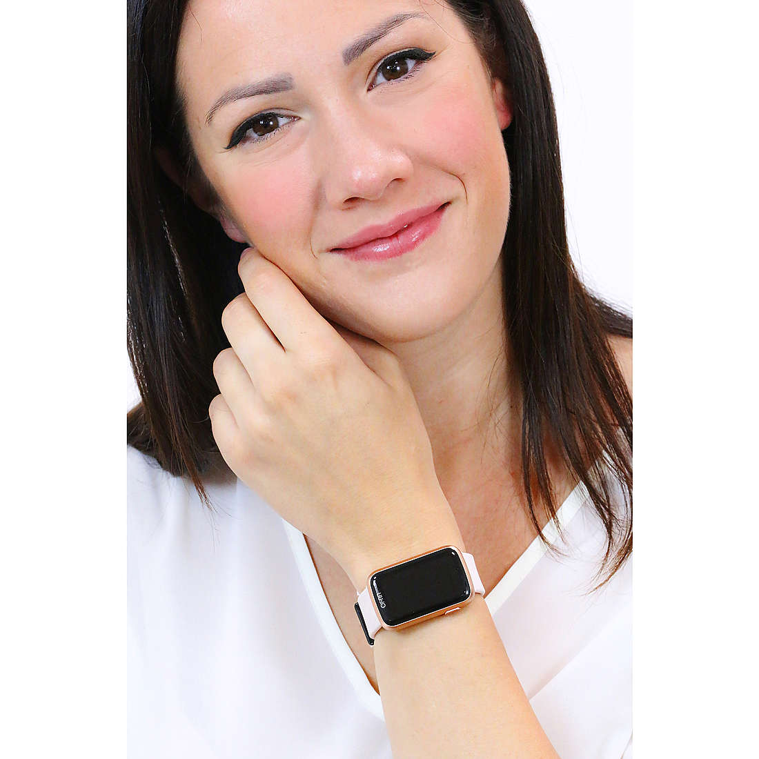 Liujo Smartwatches Smartwatch Fit woman SWLJ038 wearing