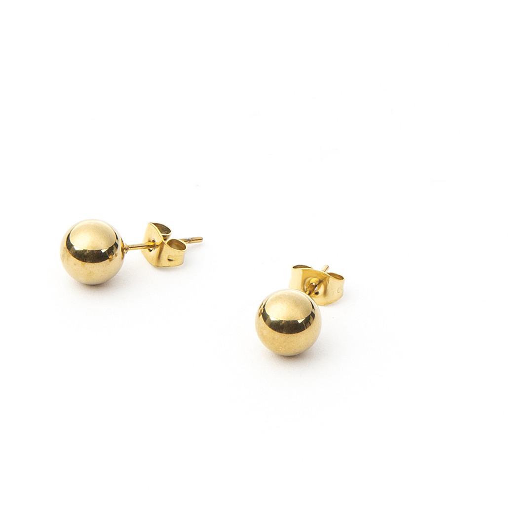 Gold earrings for boys | Men's gold earrings online | Kalyan Jewellers